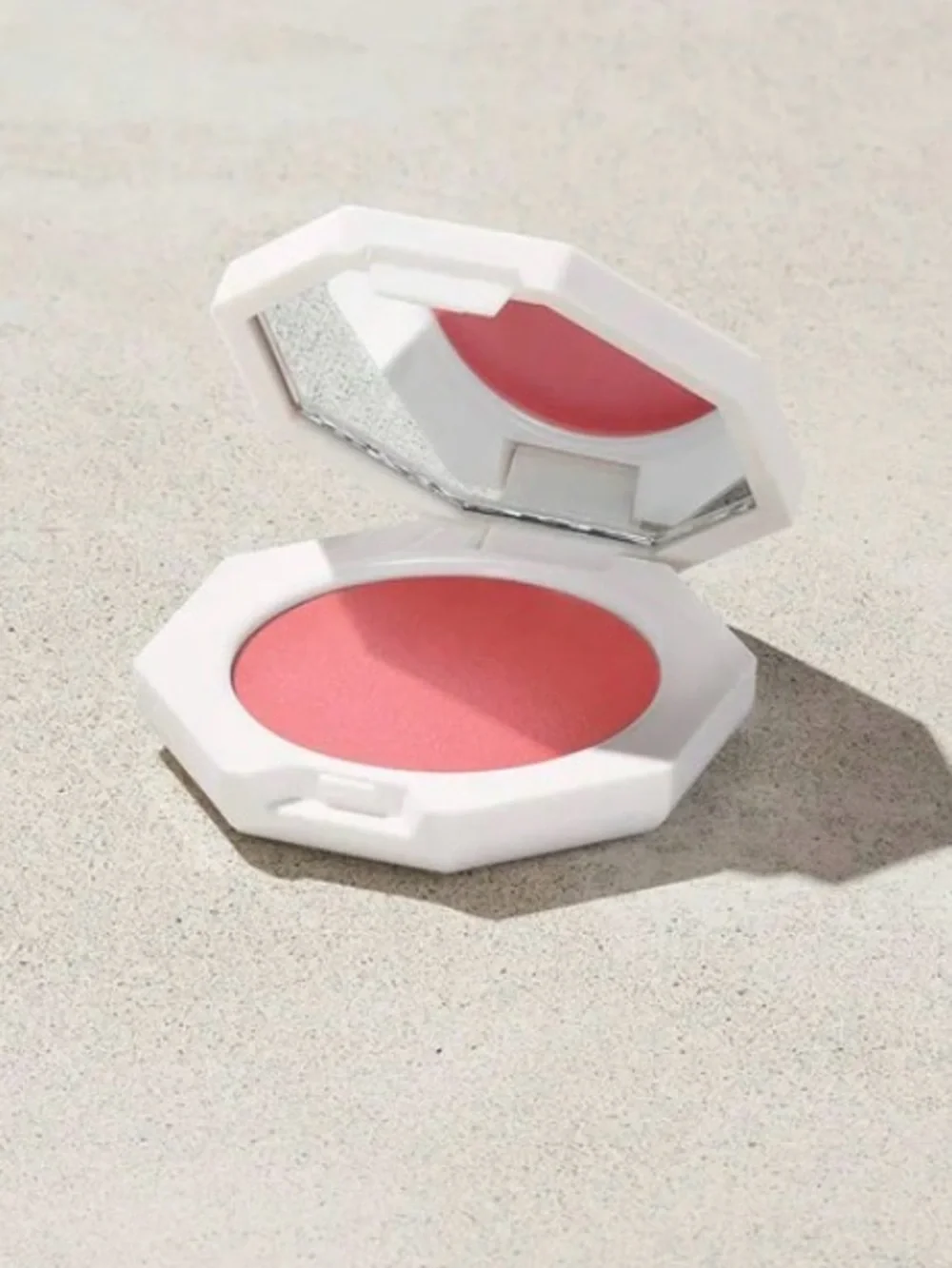 Fenty Beauty Cheeks Out Freestyle Cream Blush - Cream, Black